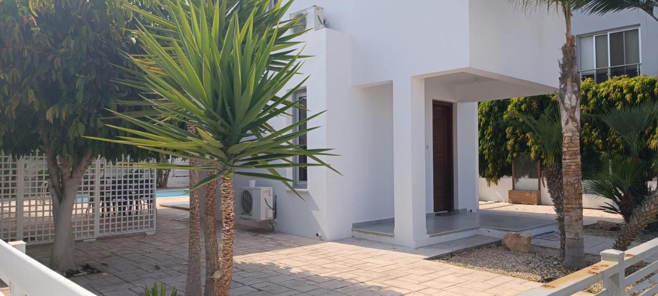 Colonial Villa 32 Perivolia Exterior photo
